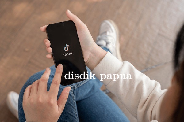 Solusi Simpan Video Edukasi TikTok untuk Presentasi Belajar dengan Snaptik